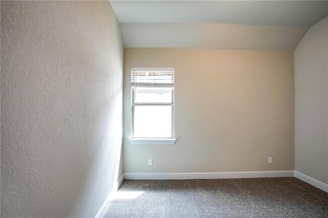 Building Photo - 2301 Gold Dust Trl