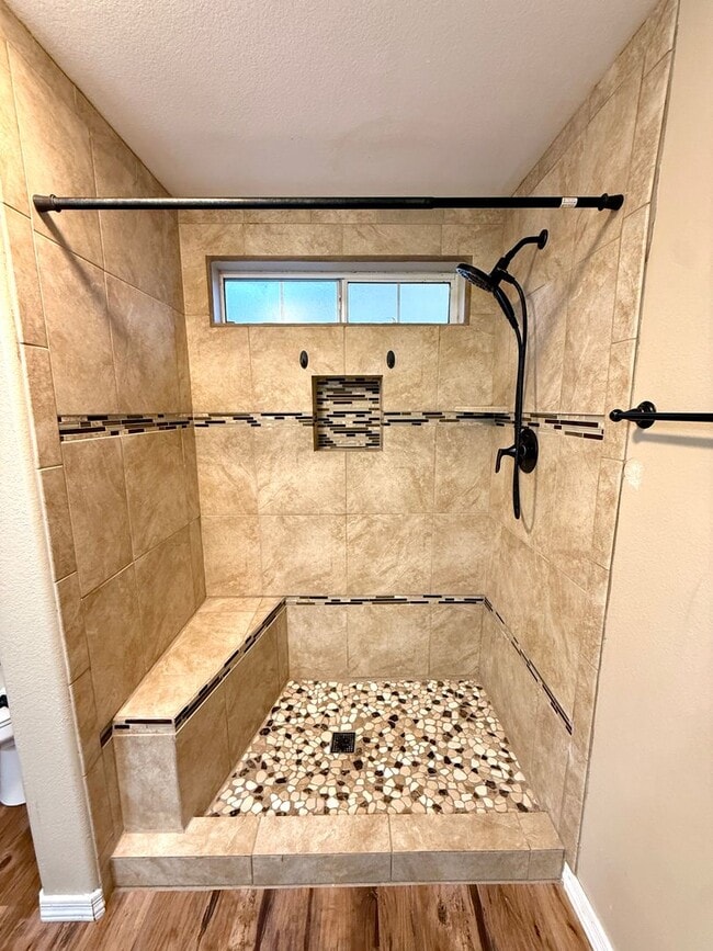 Building Photo - Beautiful 3-Bedroom Home with Solar!—Near Hualapai Mountain Rd