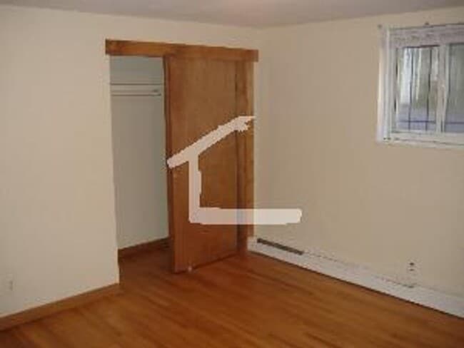 Building Photo - Amazing Apartment in Brighton