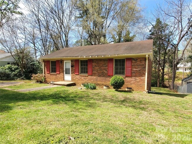 Building Photo - 1122 Rolling Ln