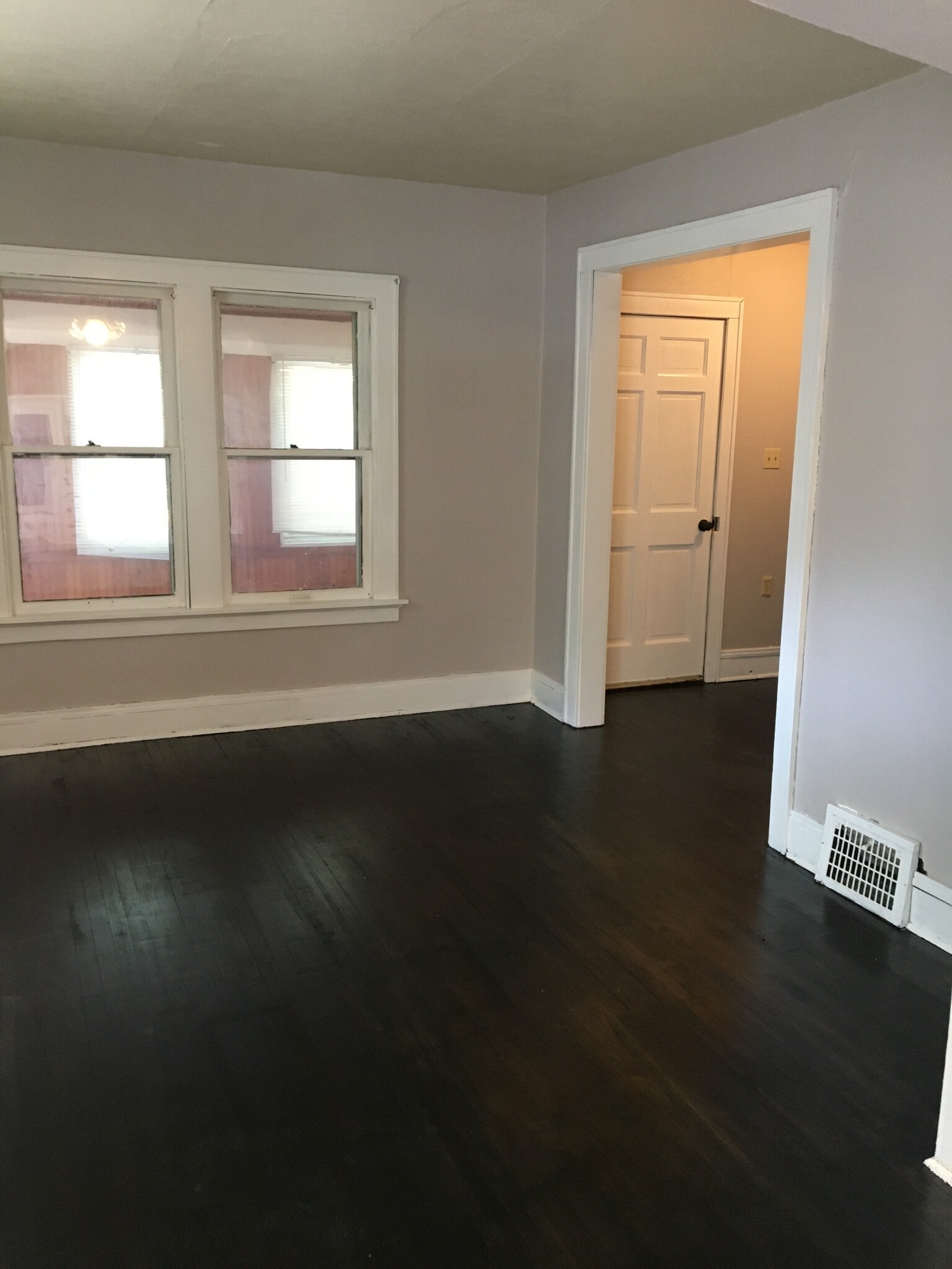 Building Photo - 3348 S Illinois Ave