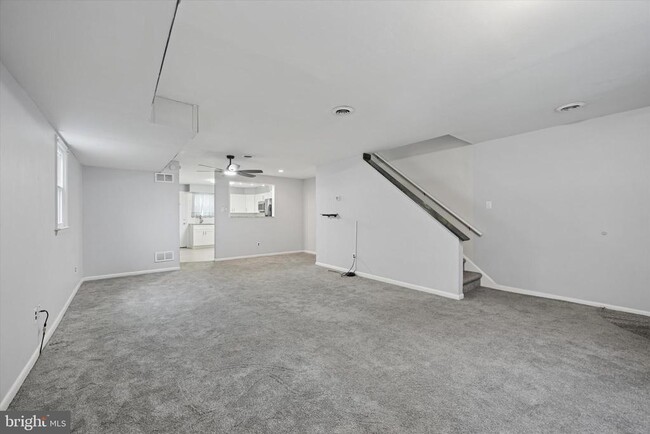 Building Photo - 4205 W 5th St