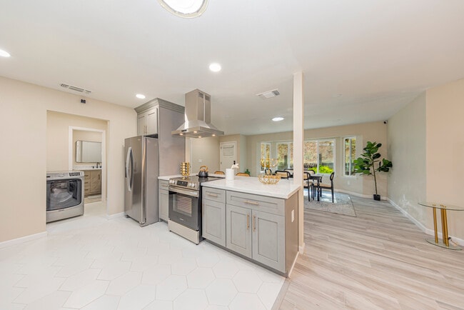 Building Photo - 35680 Forest Dr