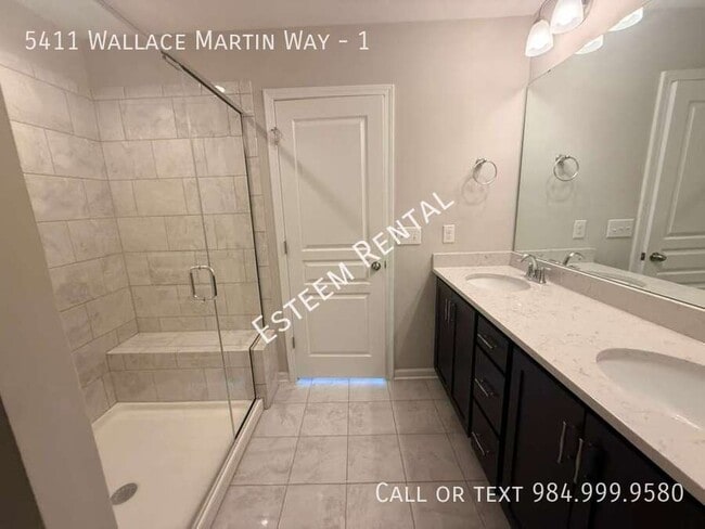 Building Photo - 5411 Wallace Martin Wy