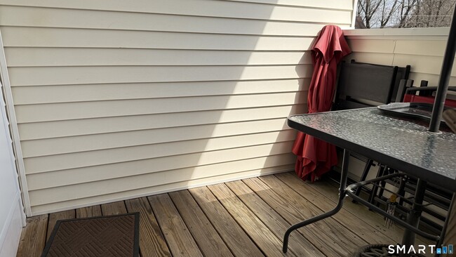 Building Photo - 78 Rockwell Ave