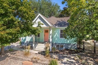 Building Photo - 1830 N 1600 W