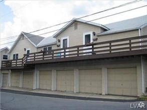 Building Photo - 302 Iron Alley