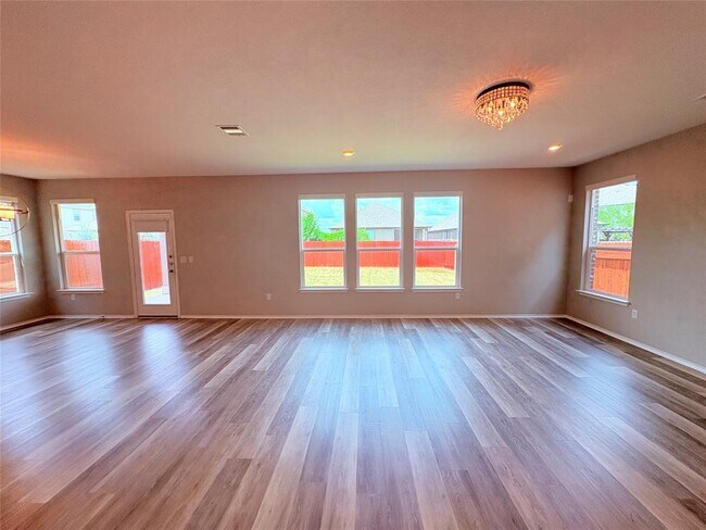 Building Photo - 301 Espresso Dr