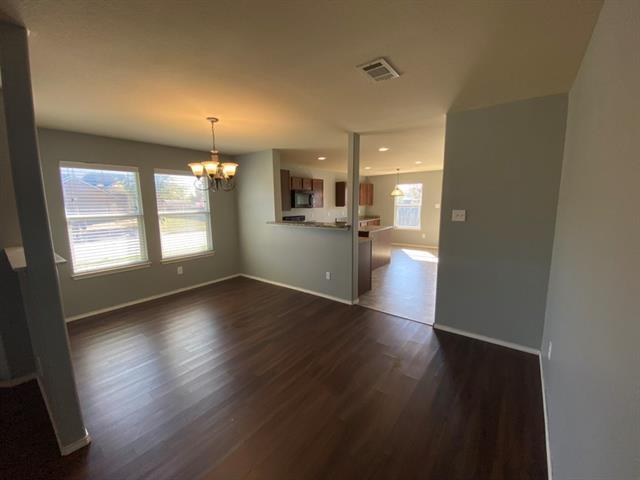 Building Photo - 2501 Saddlehorn Dr