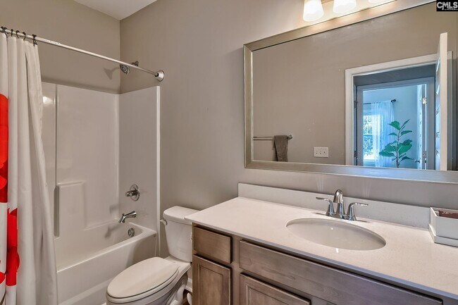 Building Photo - 453 Durwin Wy