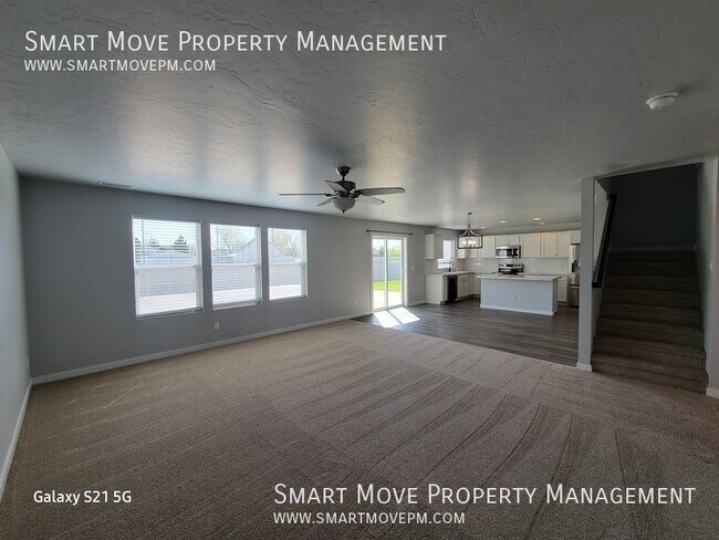 Building Photo - 6322 N Seacliff Ave
