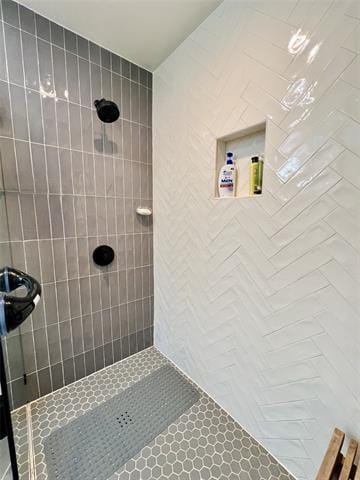 Building Photo - 310 W 15th St