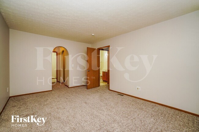 Building Photo - 212 Strathsprey Dr