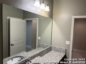 Building Photo - 105 Esslemont