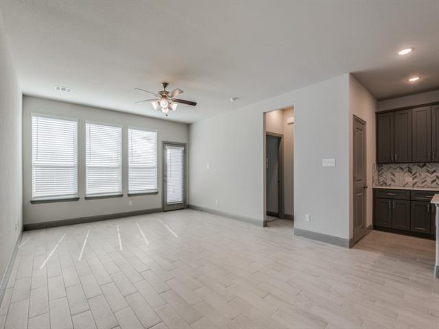 Building Photo - 516 Conestoga Pass