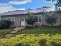 Building Photo - 803 S Locust St