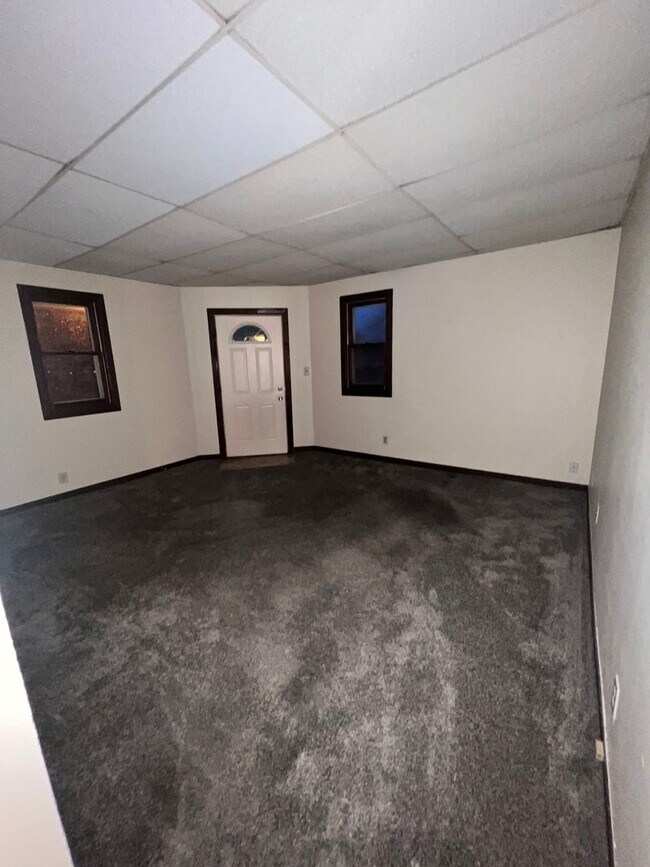 Building Photo - 4277 S 4th St