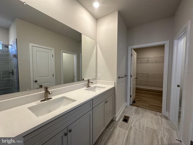 Building Photo - 34273 Graham Cir