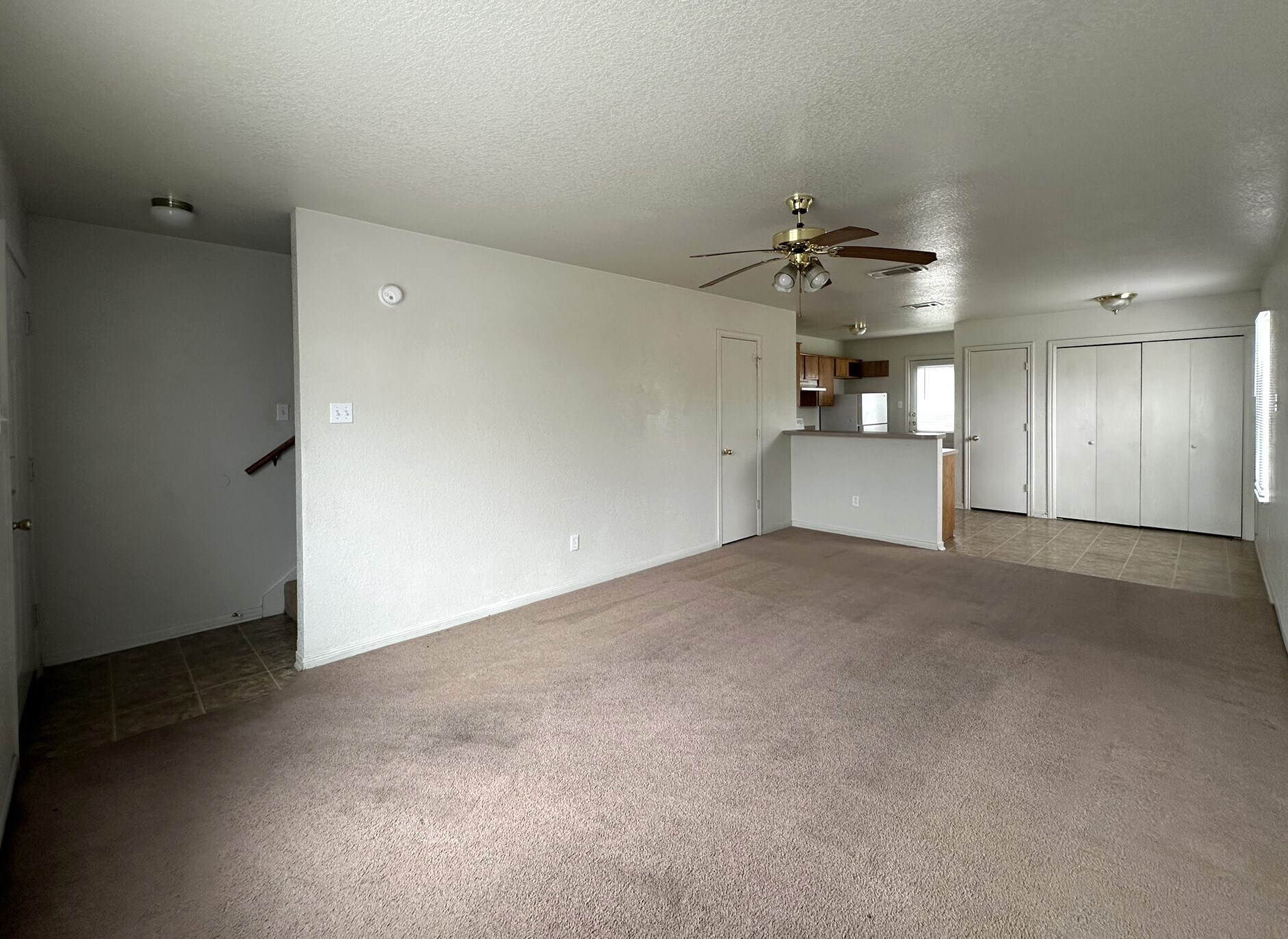 Building Photo - 4210 Primrose Dr