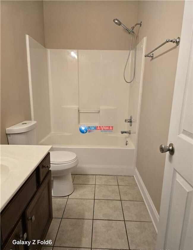 Building Photo - Beautiful 4-bedroom with large bonus room in Gainesville