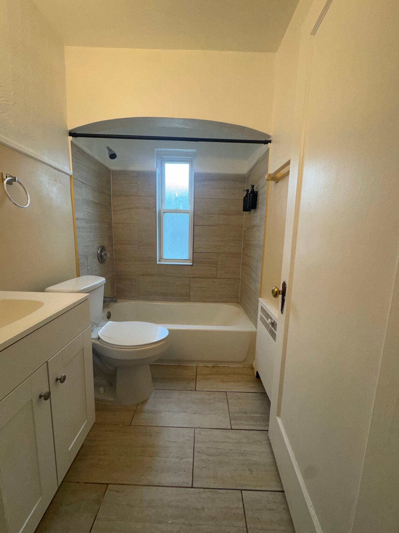 Bathroom - 3410 Cleveland Ct