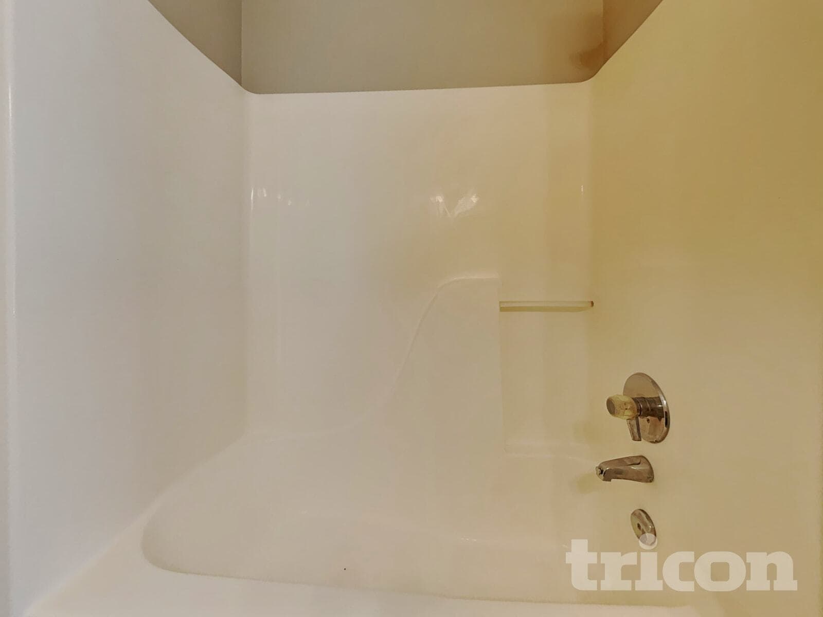 Building Photo - 9825 Rhodes Ln