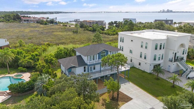 Building Photo - 500 Deer Point Dr