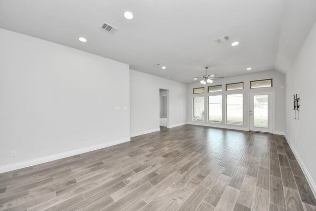 Building Photo - 19414 Trotter Cp Trl