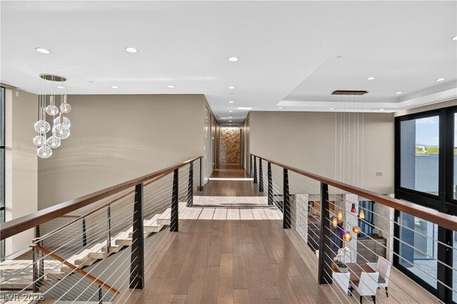 Building Photo - 98 Sun Glow Ln