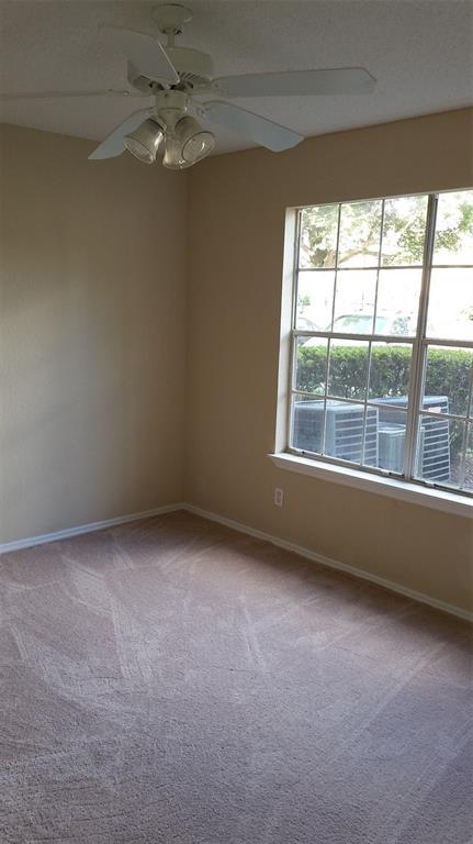 Building Photo - 2550 N Alafaya Trail