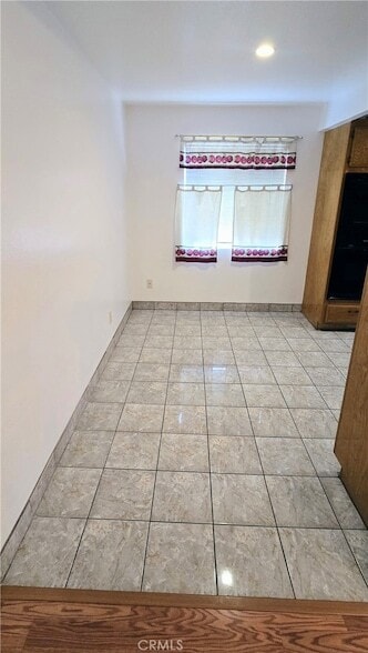 Building Photo - 10353 Downey Ave