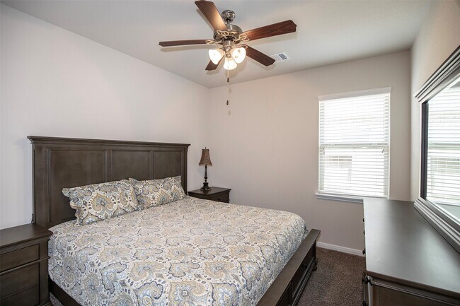 Building Photo - 1634 Analy Ct