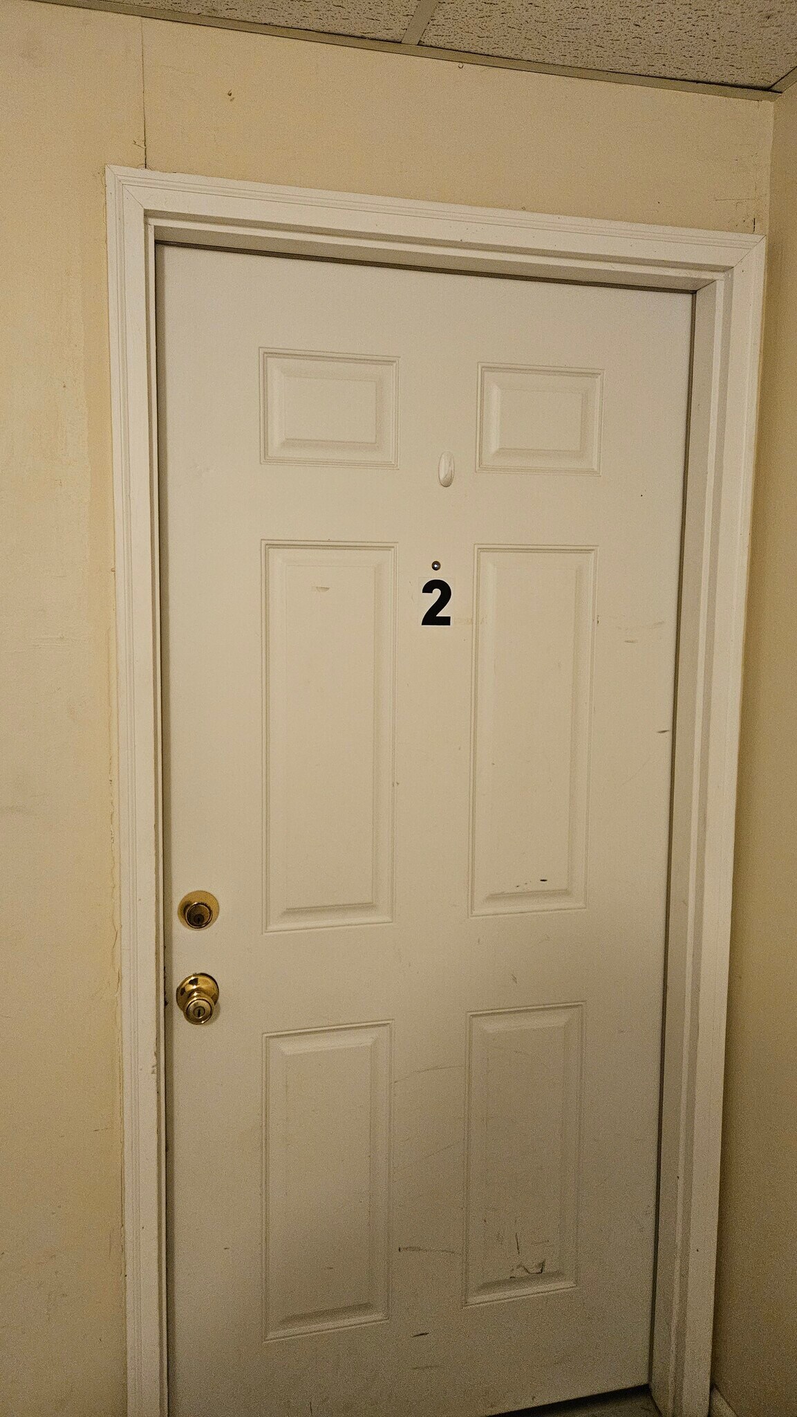 Building Photo - 160 E 2nd St