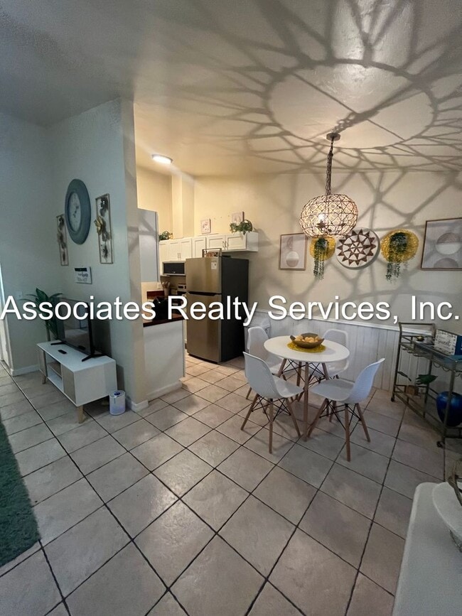 Building Photo - Beautifully furnished  2-Bedroom Duplex – ...