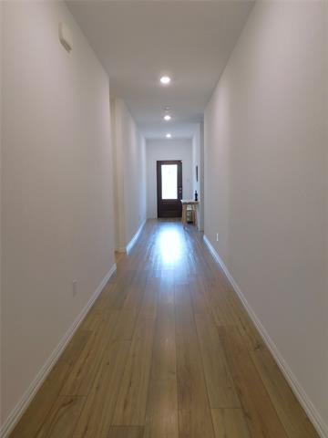 Building Photo - 3500 Kingsview Dr