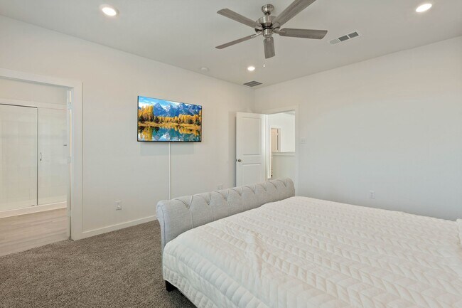 Building Photo - 17114 Pentland Hls Wy