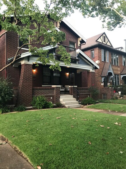 Primary Photo - 3953 Fillmore St
