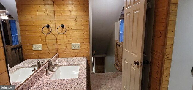 Building Photo - 151 Bollinger Rd