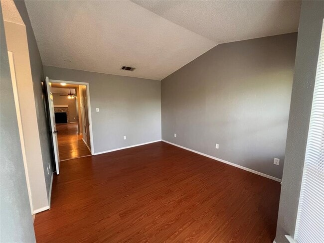 Building Photo - 5309 Indio Dr