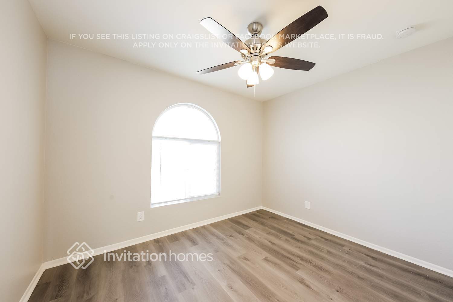 Building Photo - 18016 N 55th Ave