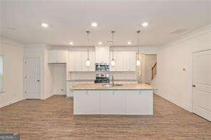 Building Photo - 124 Bryon Ln