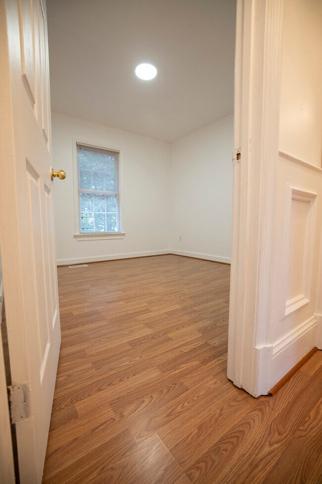 Building Photo - 3658 Thomasson Crossing Dr