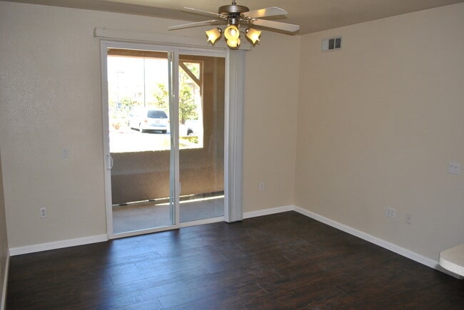 Building Photo - 1251 Whitney Ranch Pkwy