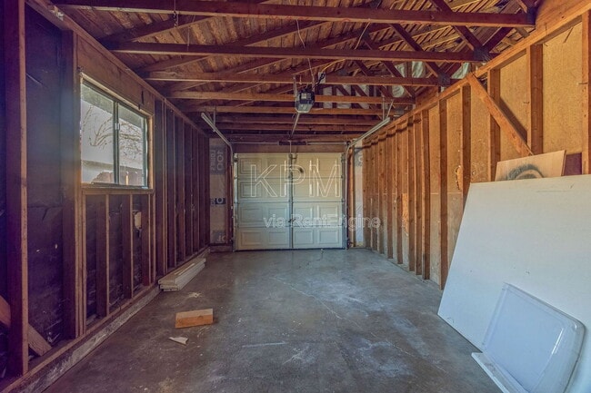 Building Photo - 7357 Kelley Dr