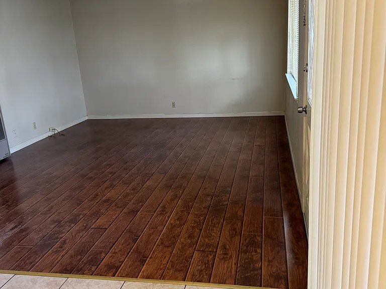 Building Photo - 2991 Neet Ave