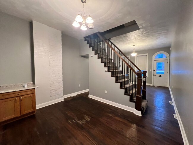 Building Photo - A Gorgeous, Completely Remodeled, Historic...