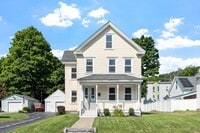 Building Photo - 155 Pond St