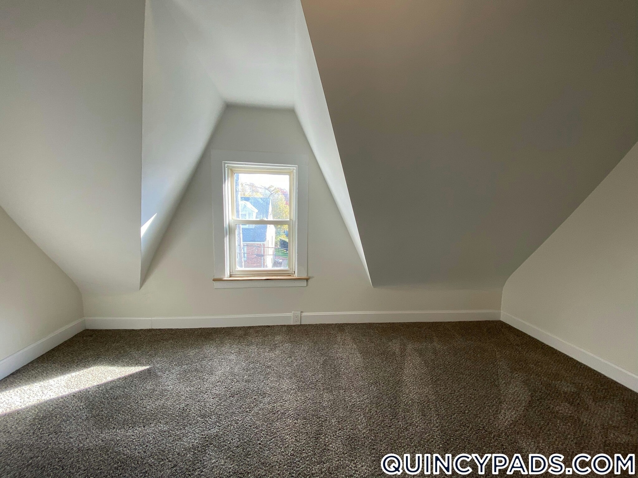 Building Photo - 71 Water St