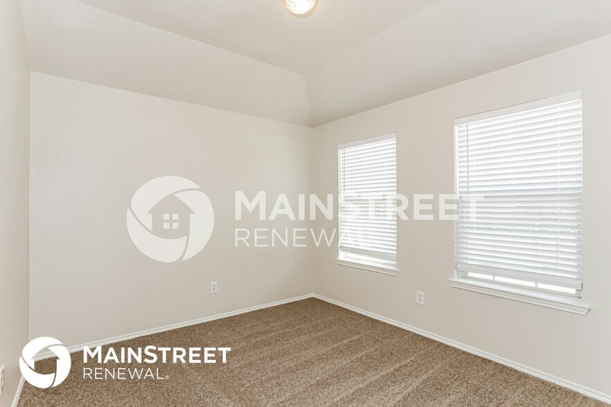 Building Photo - 6356 Stone Lake Ct