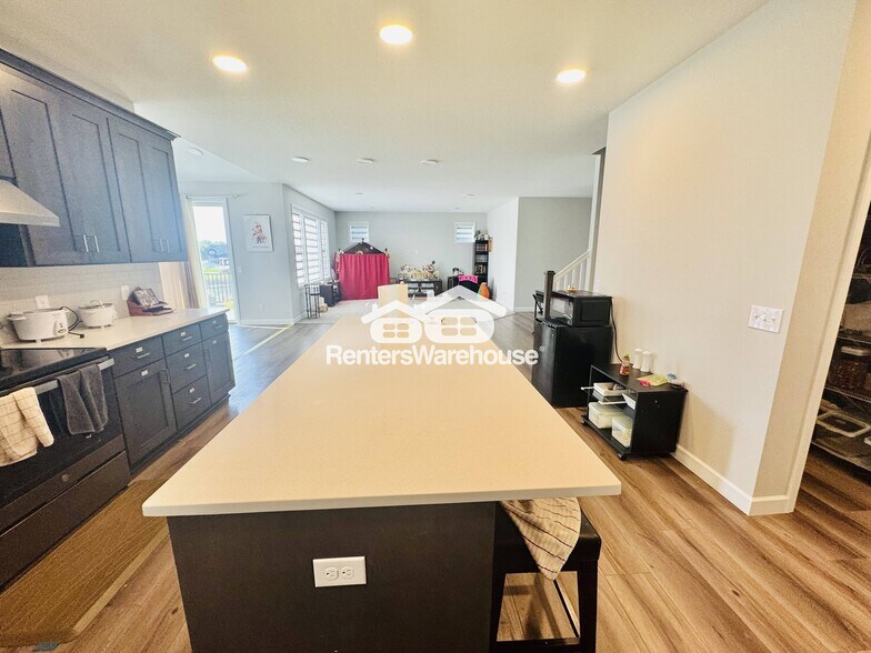 Building Photo - 17955 Headwaters Dr